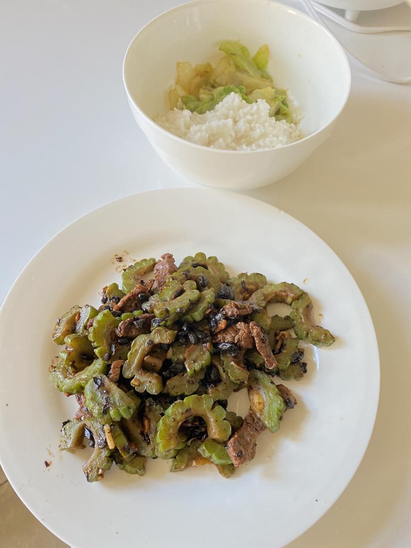 苦瓜豆豉炒牛肉
