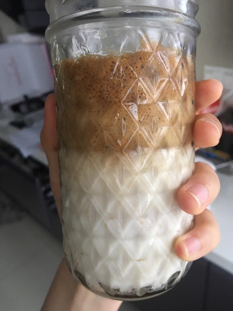 手打咖啡（网红400次泡沫咖啡）