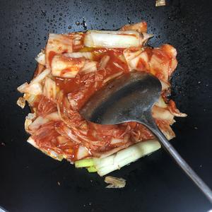 泡菜肥牛锅的做法 步骤6