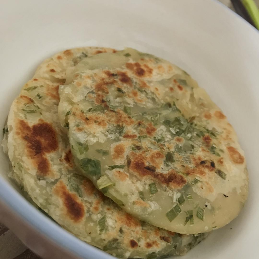 饺子皮葱油饼  宝宝健康食谱
