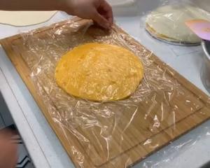 咸蛋黄千层蒸糕（8寸蛋糕模具）的做法 步骤11