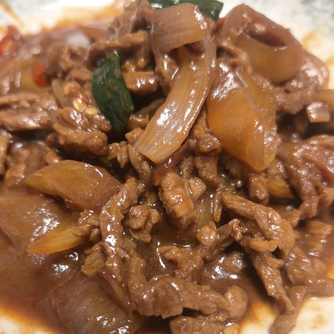 洋葱牛肉丝
