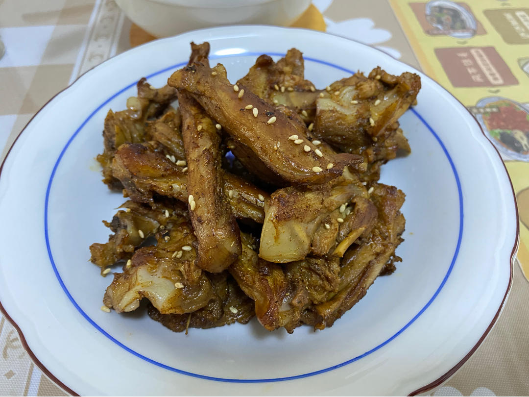 孜然酱香鸭锁骨