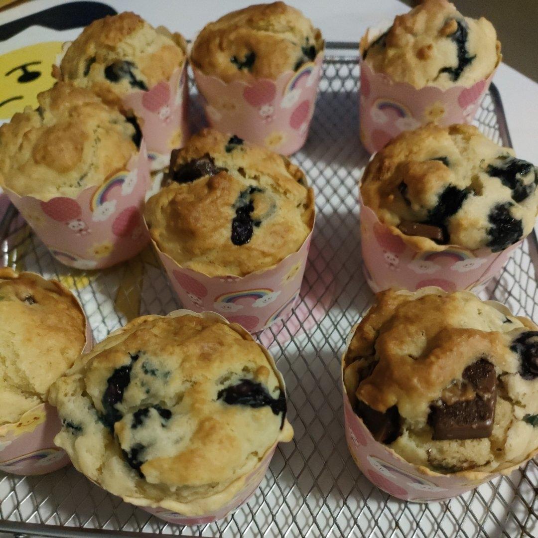 五招烤出一个蓬松湿软的空气玛芬蛋糕