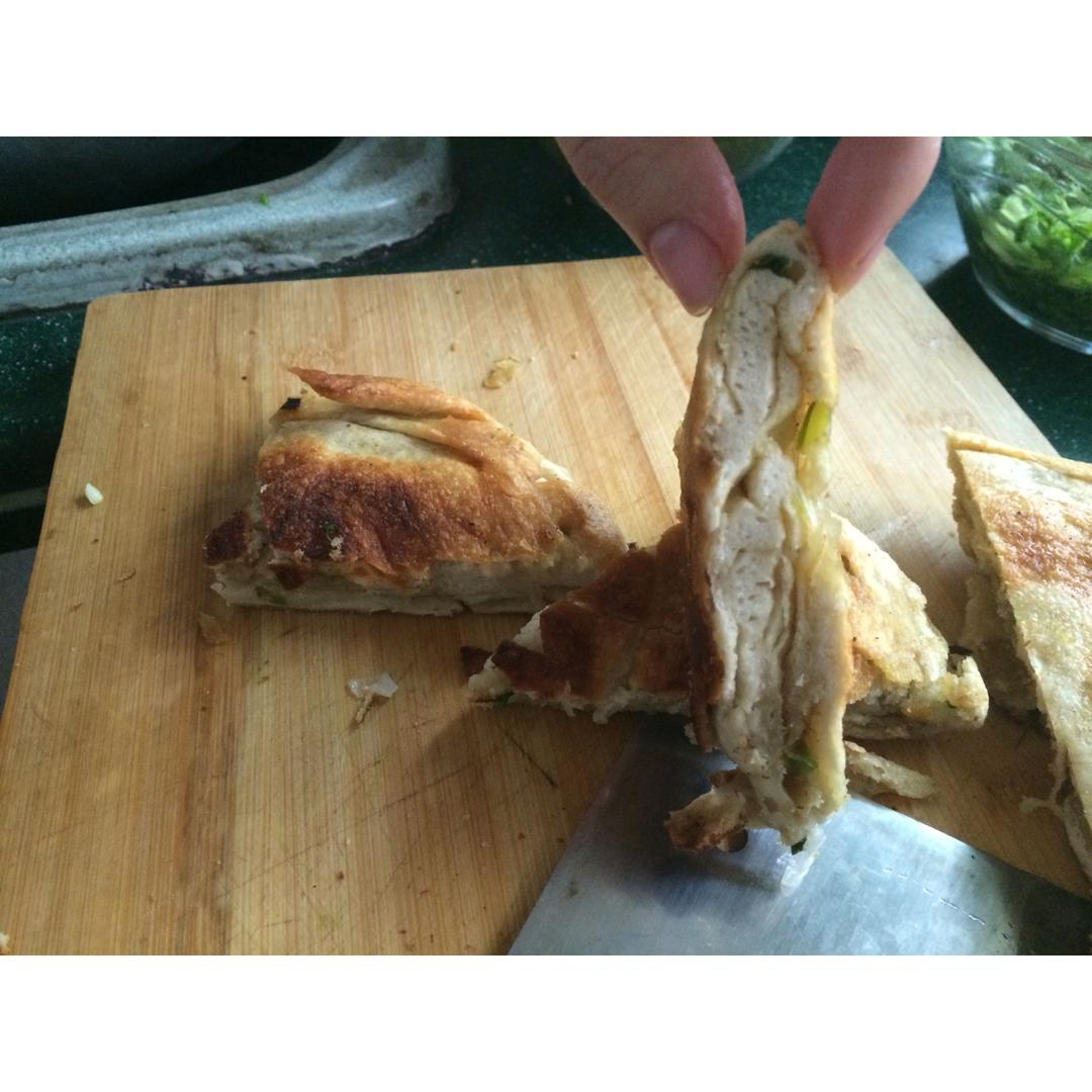 发面版葱油饼