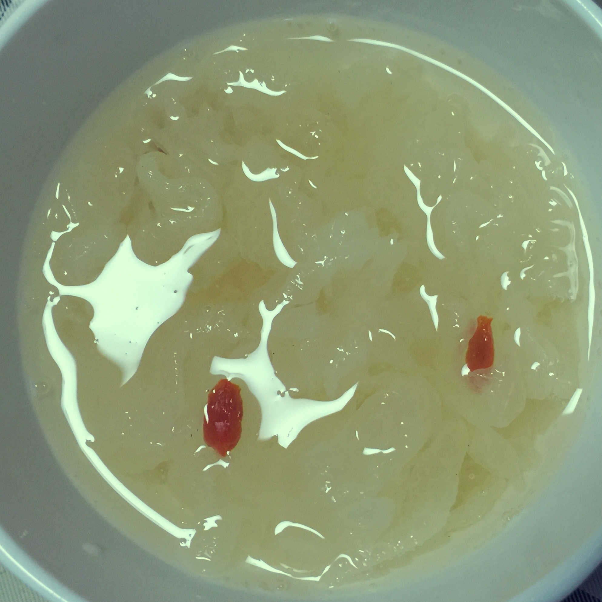 皂角米银耳汤