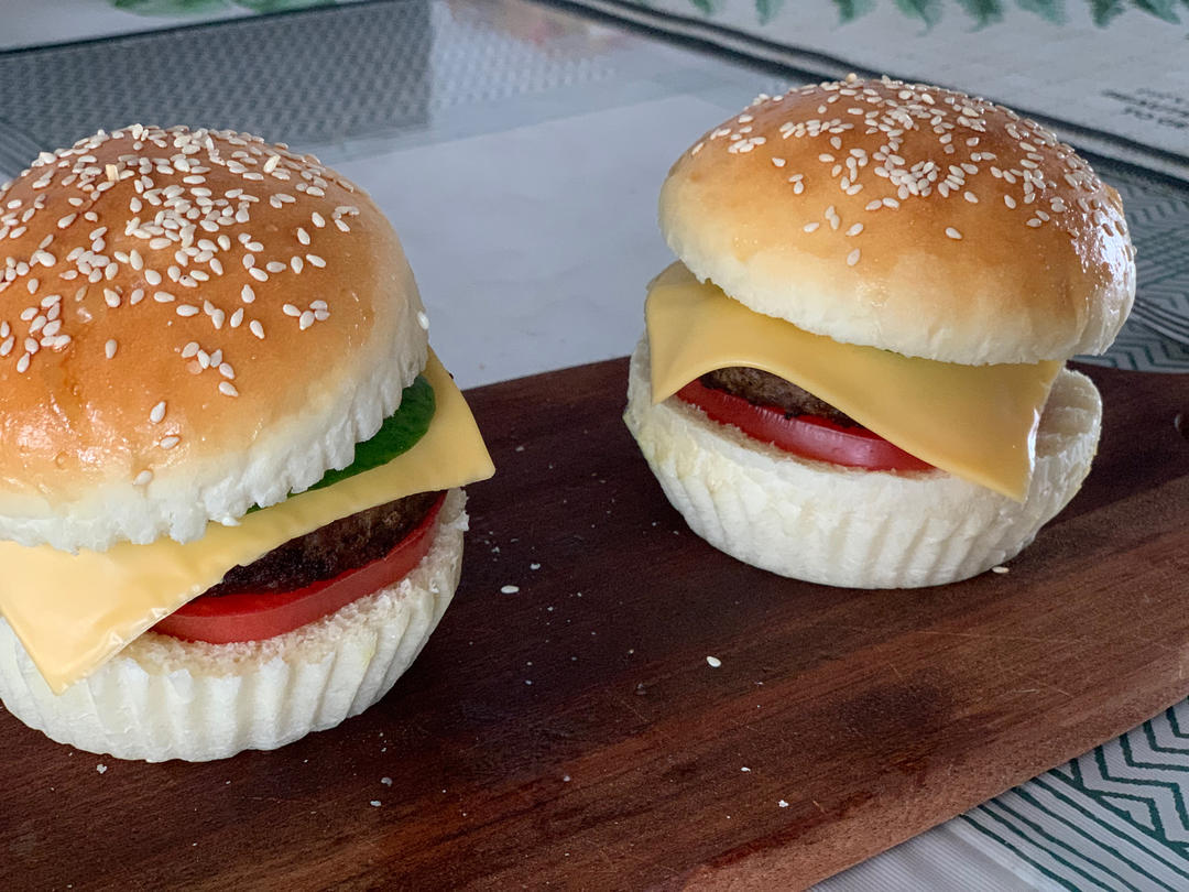 媲美肯德基的大汉堡胚