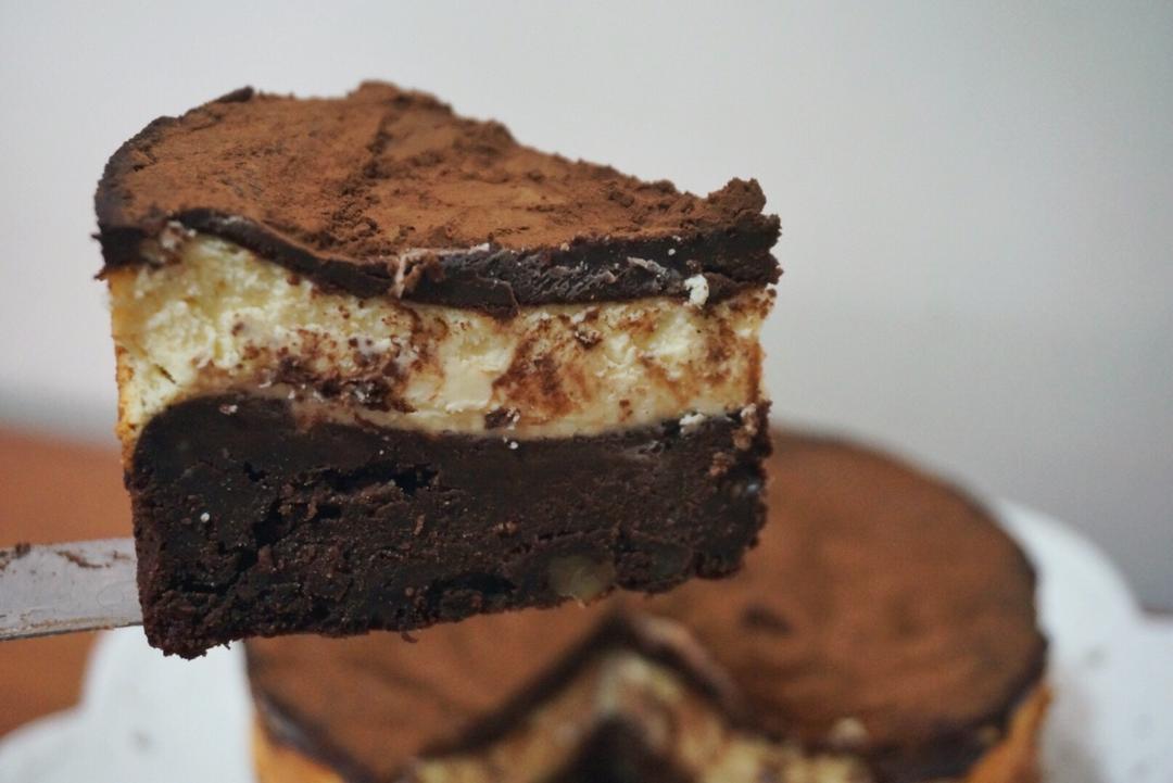 布朗尼芝士蛋糕
