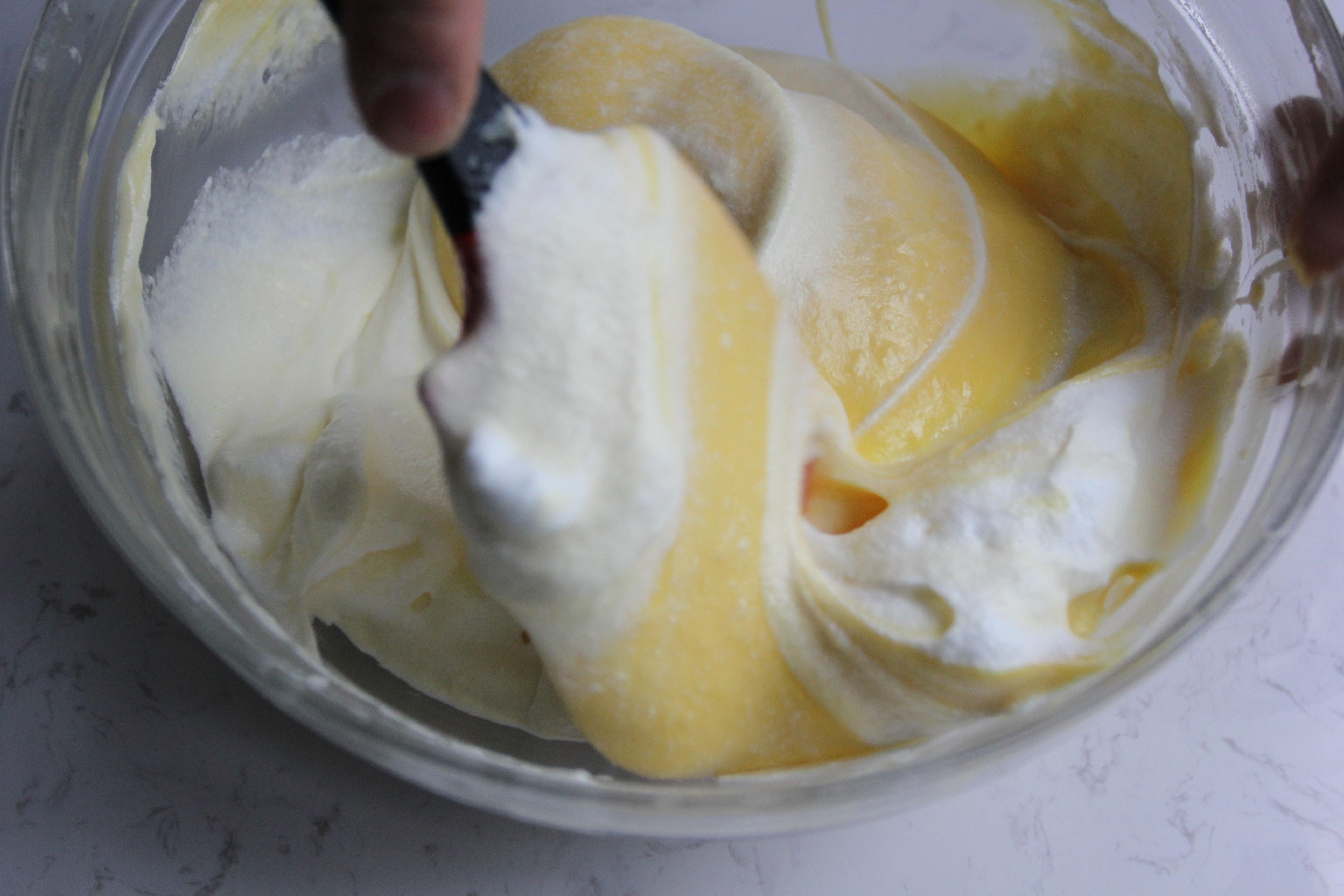 柠檬戚风蛋糕的做法 步骤9