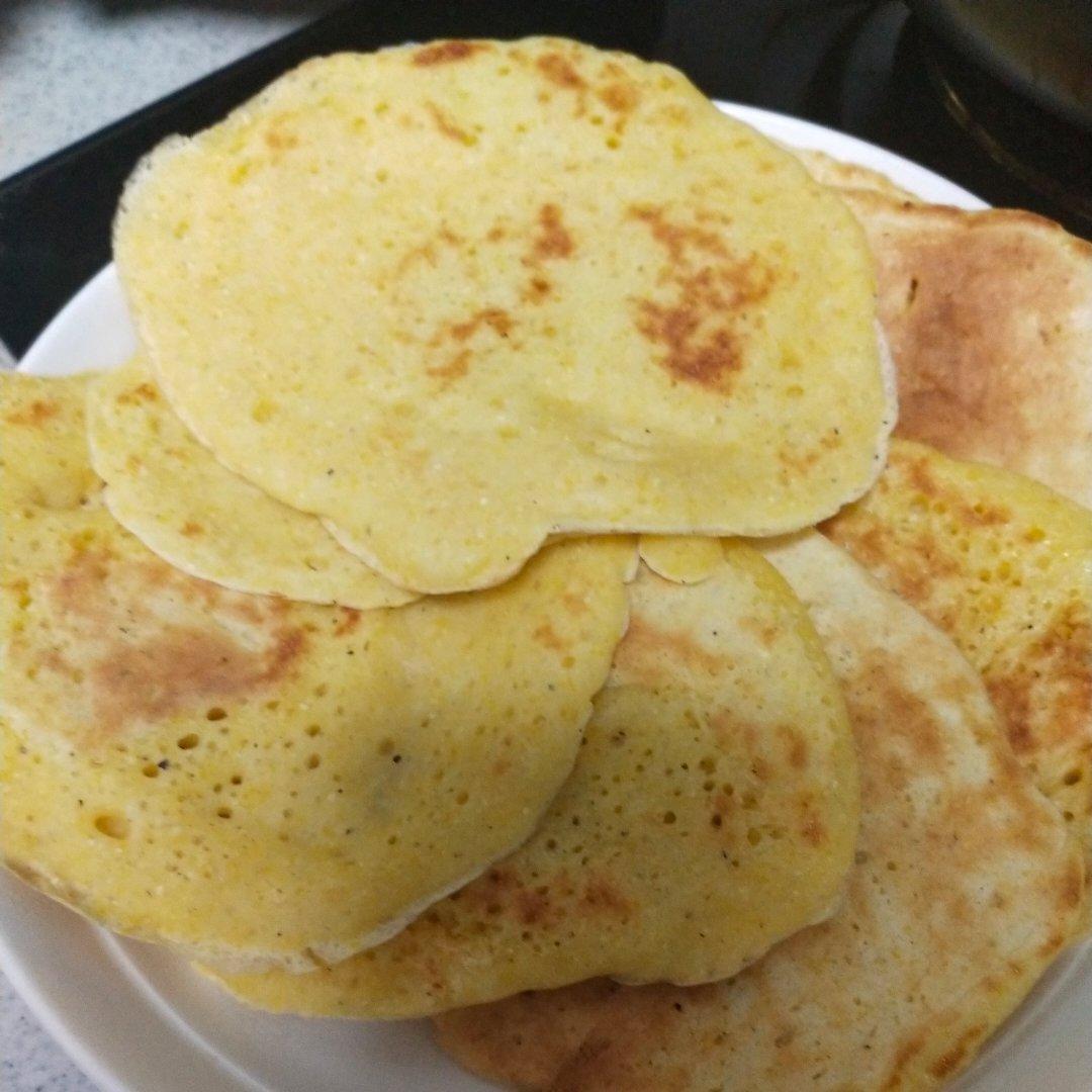 玉米面小饼子