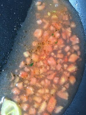 宝宝辅食——色香味俱全          菠菜番茄瘦肉鸡蛋汤面的做法 步骤4