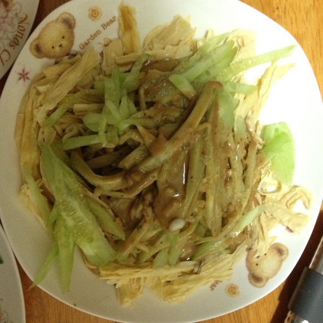 凉拌腐竹