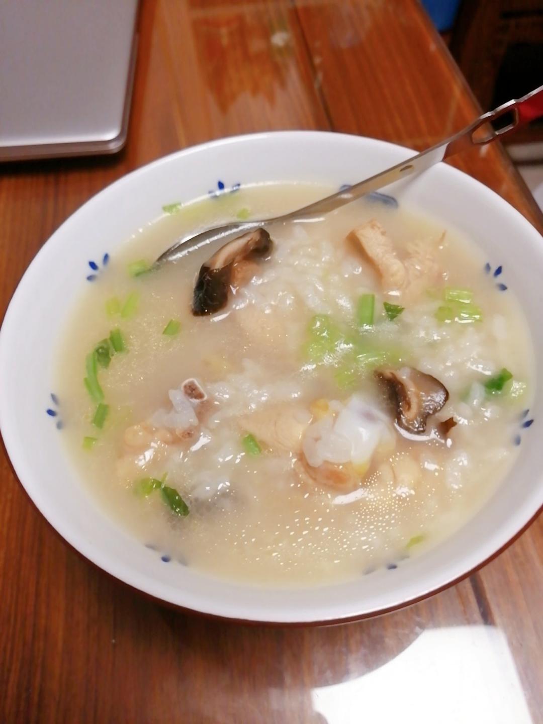 0失败香菇滑鸡粥