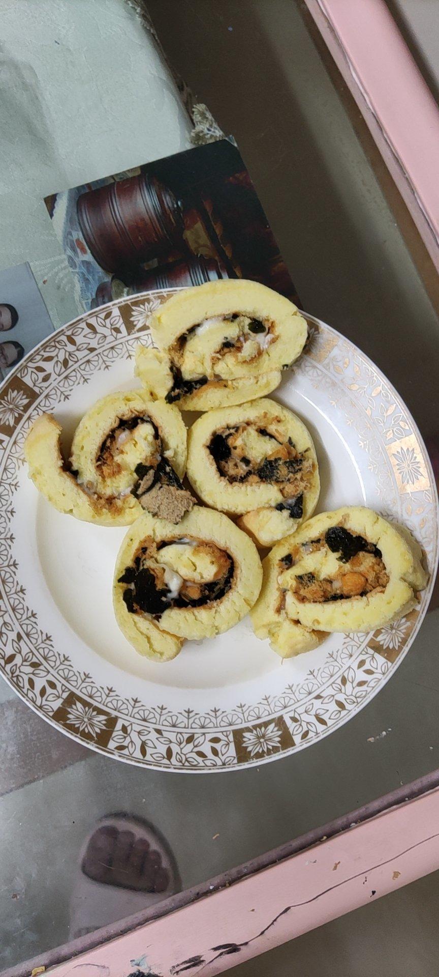 肉松戚风蛋糕卷