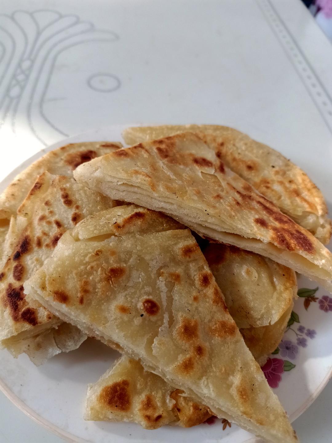 层次分明薄如蝉翼的家常基础烙饼