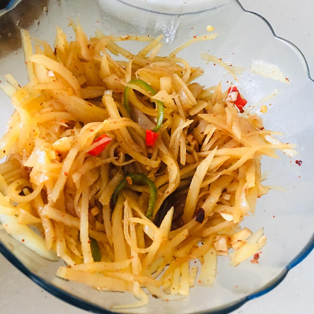 凉拌土豆丝