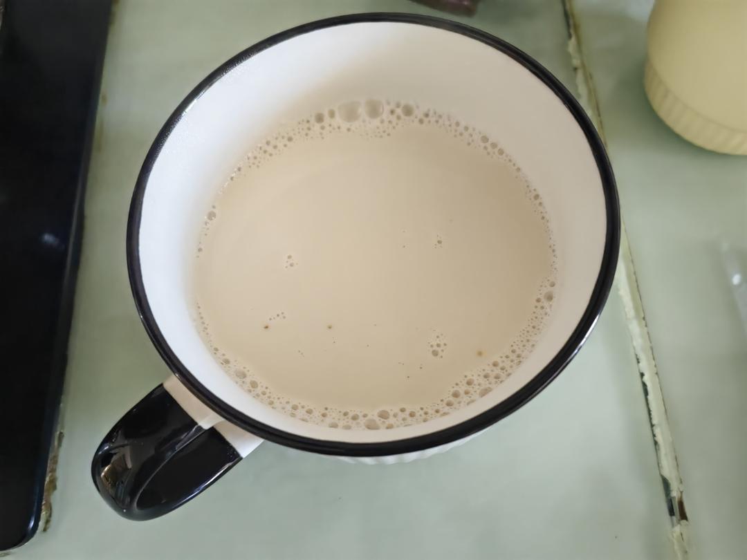 今日茶饮分享｜红枣牛奶茶🍵