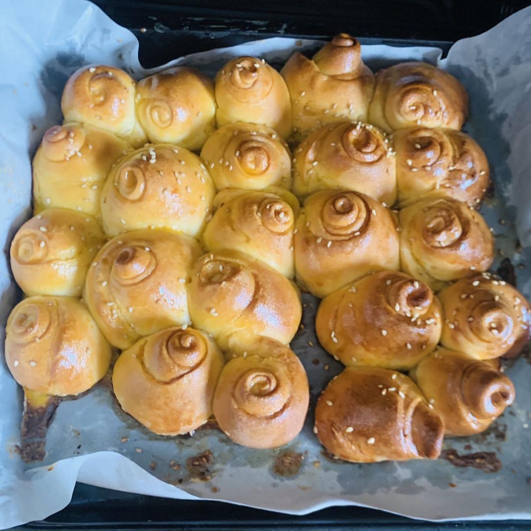 脆底蜂蜜小面包