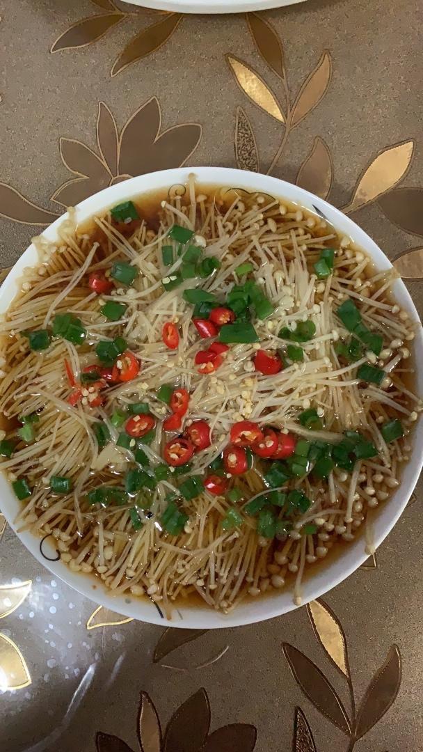 油泼金针菇