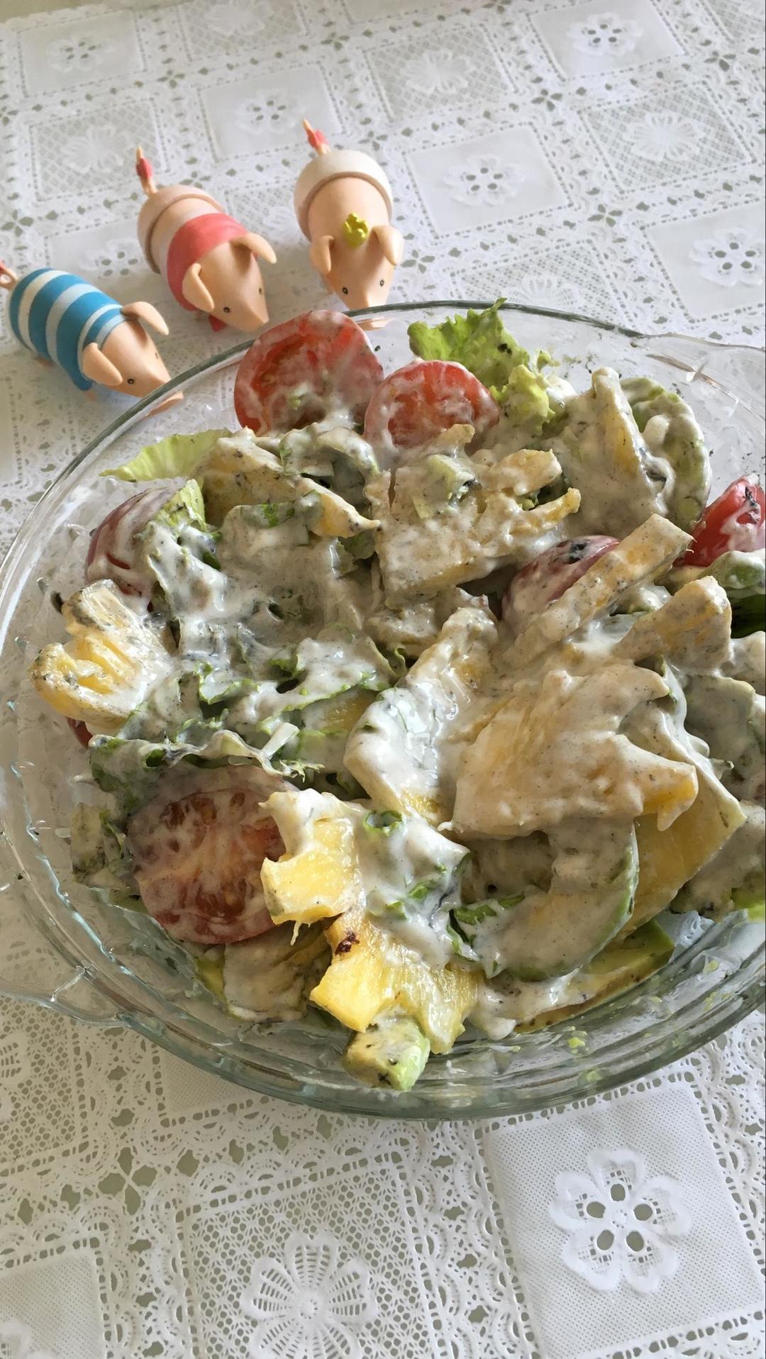 酸奶生菜水果沙拉