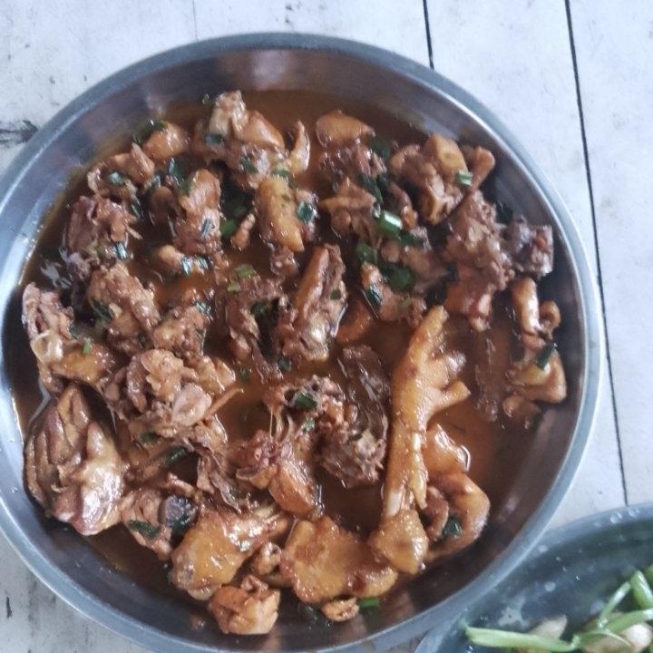 跟风做的，绝了绝了，这个葱烧鸡香S了