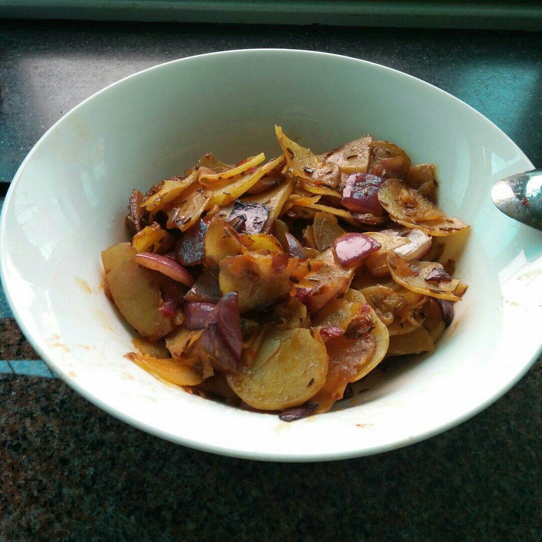 孜然洋葱土豆片