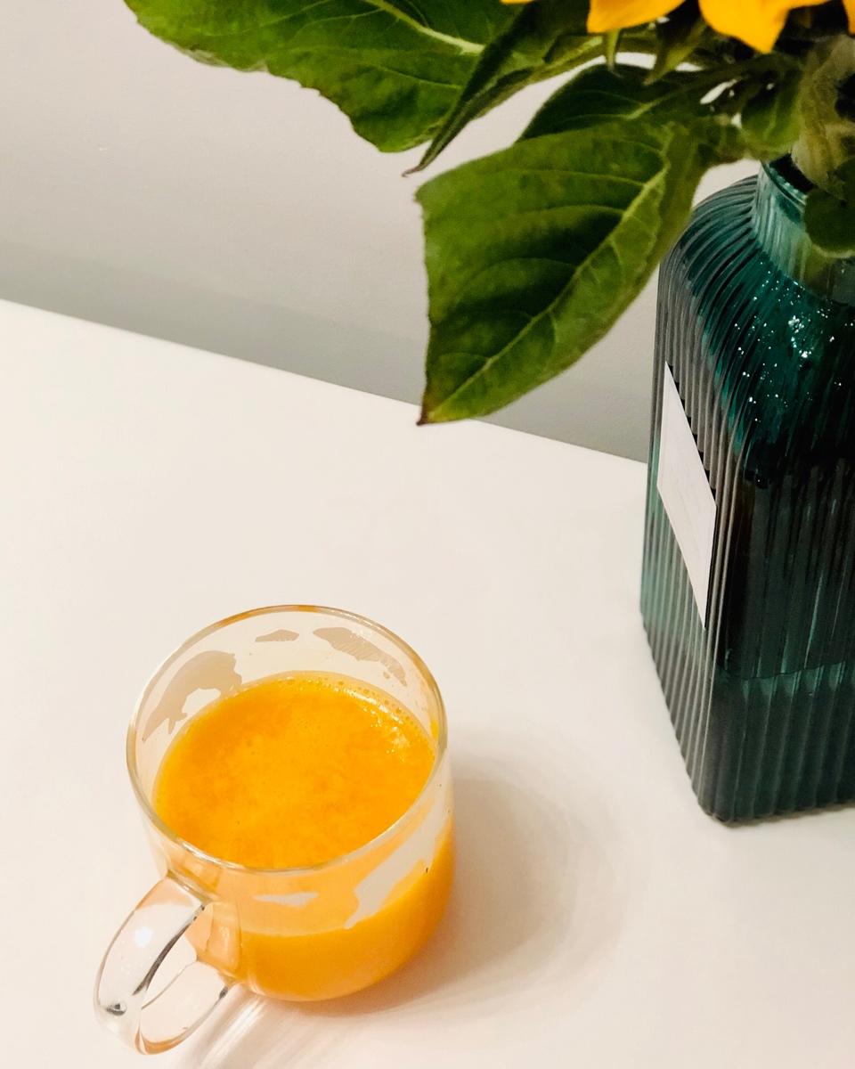鲜榨橙汁