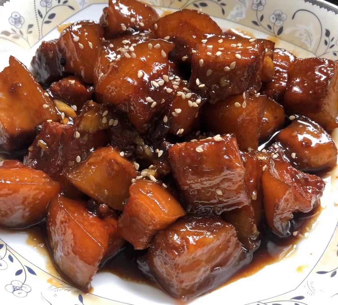 私房红烧肉 垂涎三尺软糯无比