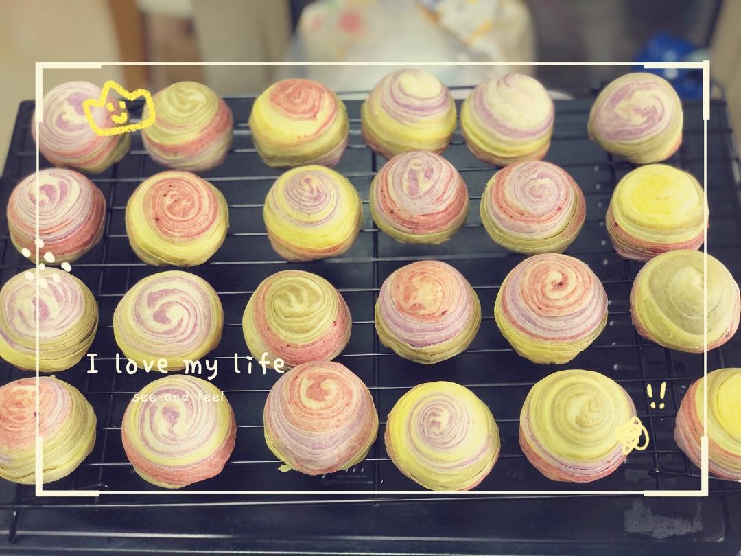 和彩虹一样美腻的彩色紫薯蛋黄酥~~附紫薯馅的做法