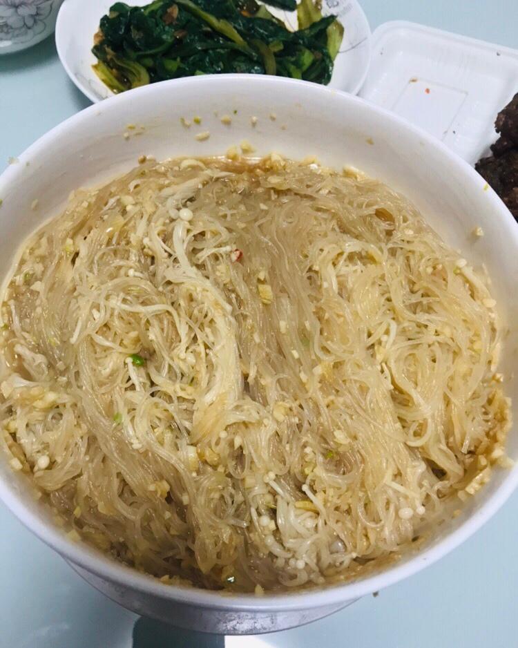 蒜蓉蒸金针菇