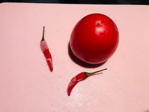 番茄口味家常疙瘩汤的做法 步骤1