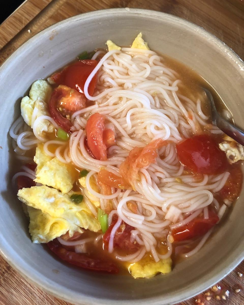 超级入味好吃的番茄鸡蛋面