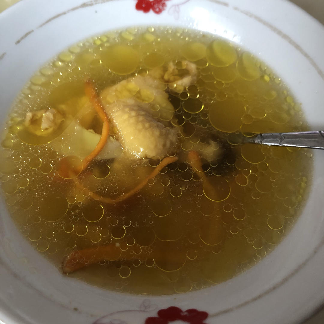 虫草花山药滋补鸡汤