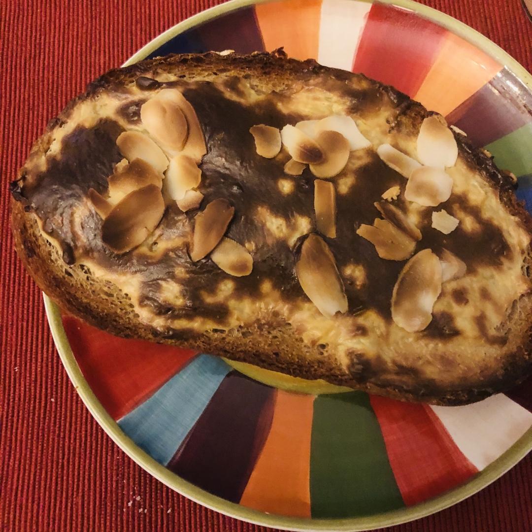 熔岩乳酪吐司【曼达小馆】