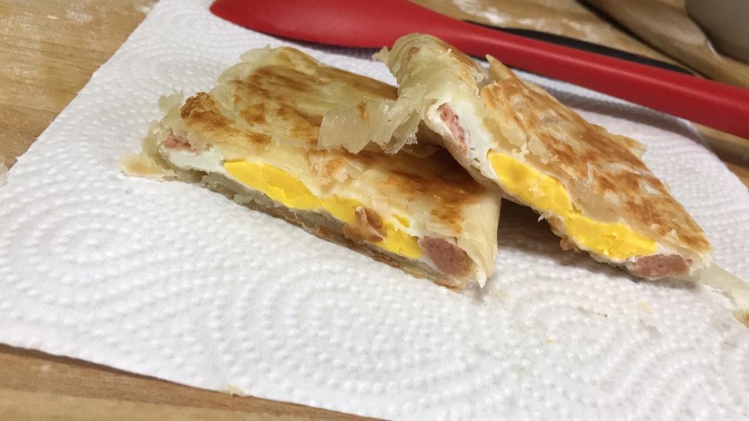 5分钟就能搞定的手抓饼早餐，酥到掉渣～