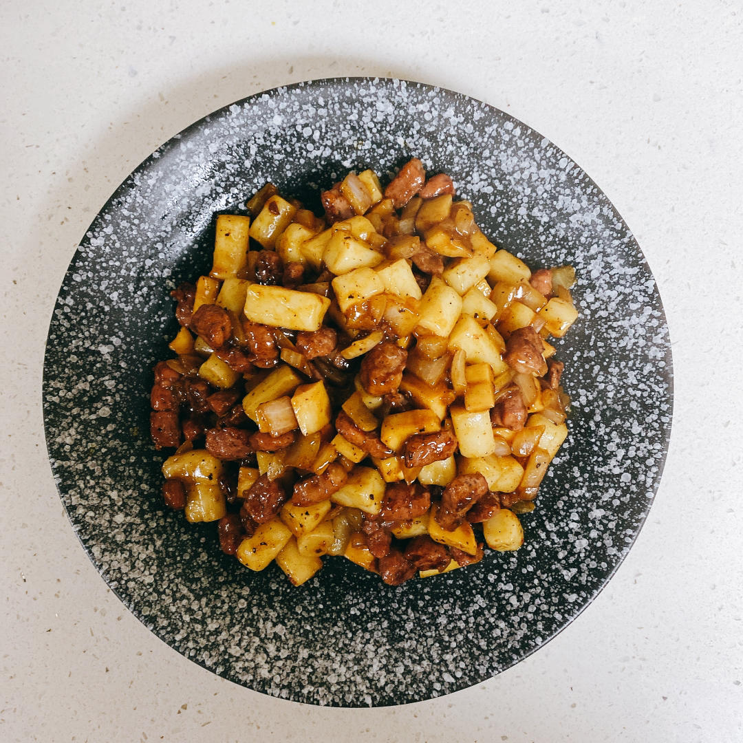 黑椒年糕牛肉粒