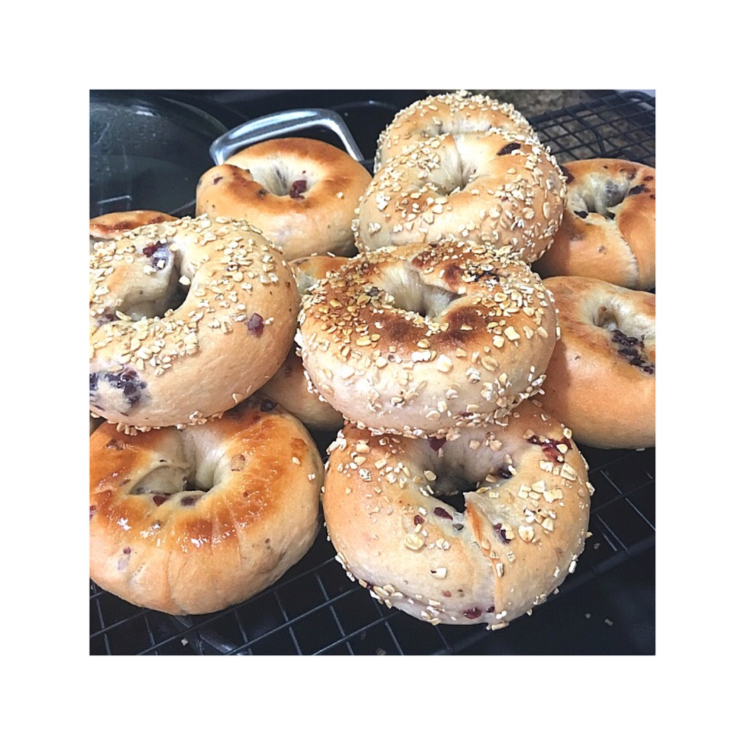 藤田千秋的蔓越莓白巧克力贝果