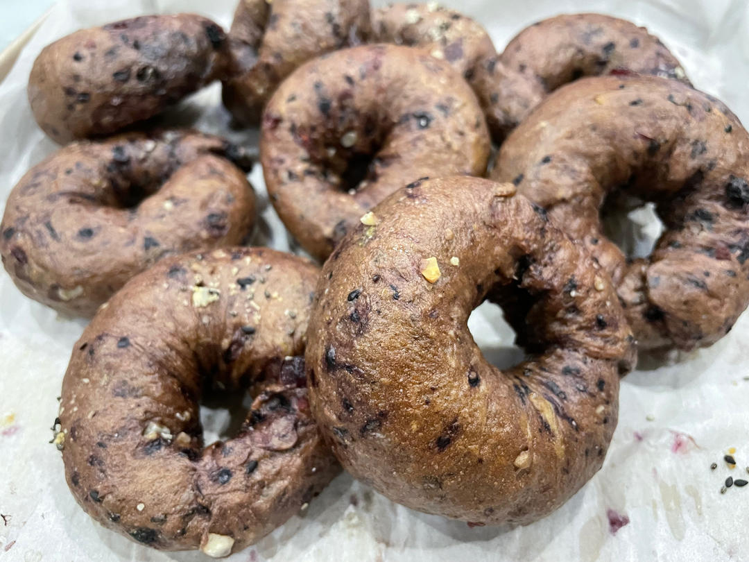 （无油）全麦黑麦贝果bagel~咬劲十足，越嚼越香