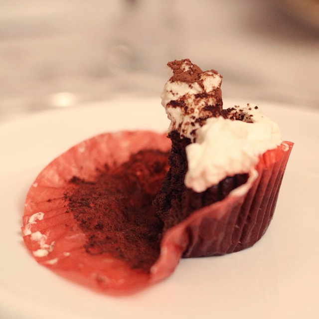 古典巧克力cupcake配马斯卡彭奶油霜
