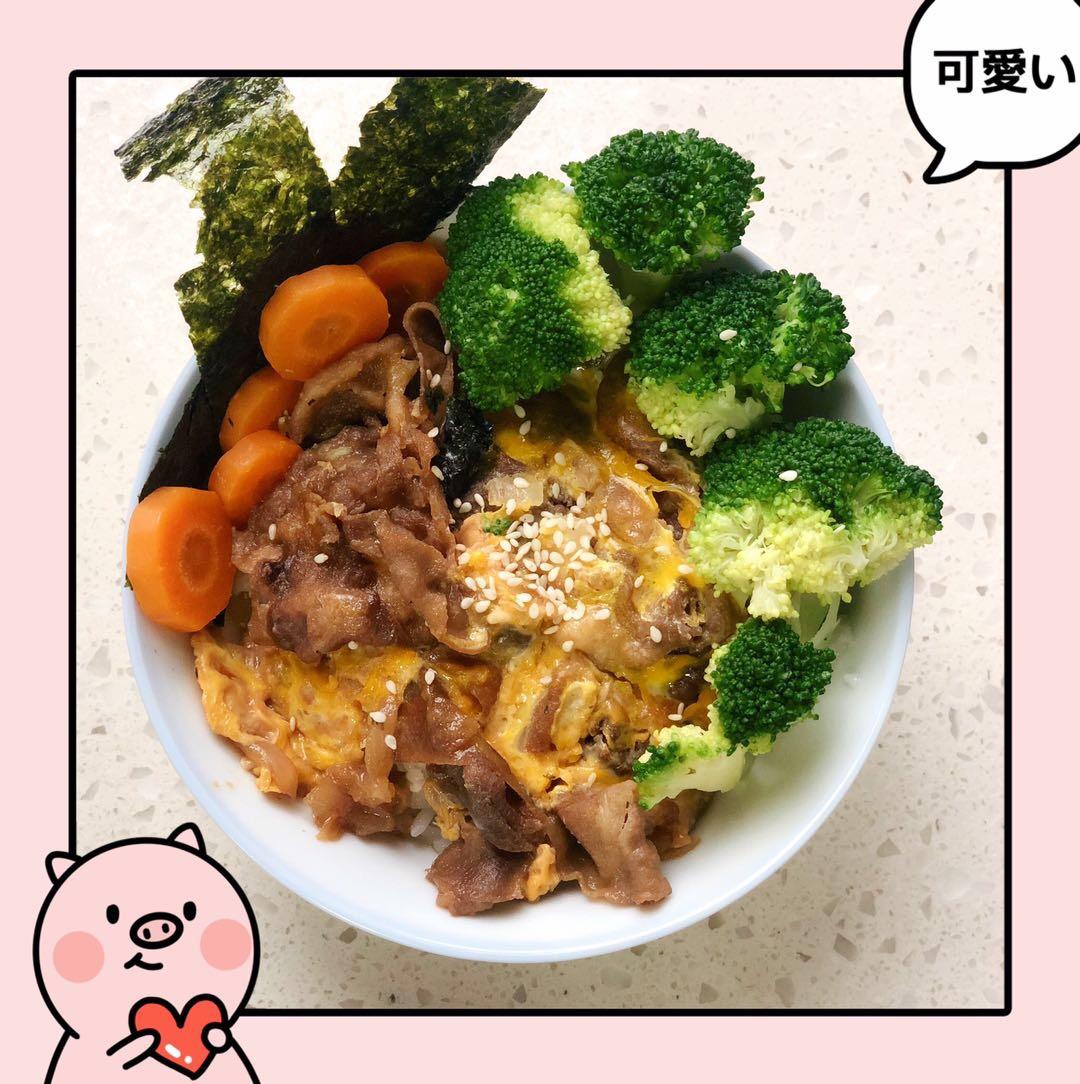 日式肥牛盖饭（牛丼）——巨好吃的超级简易懒人版