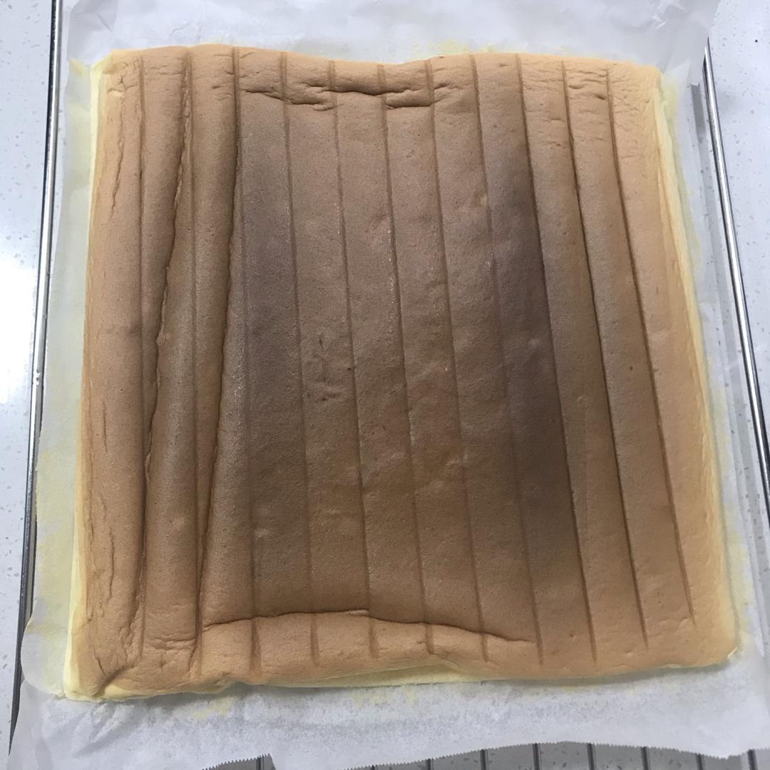 新手也OK喔～瑞士蛋糕卷