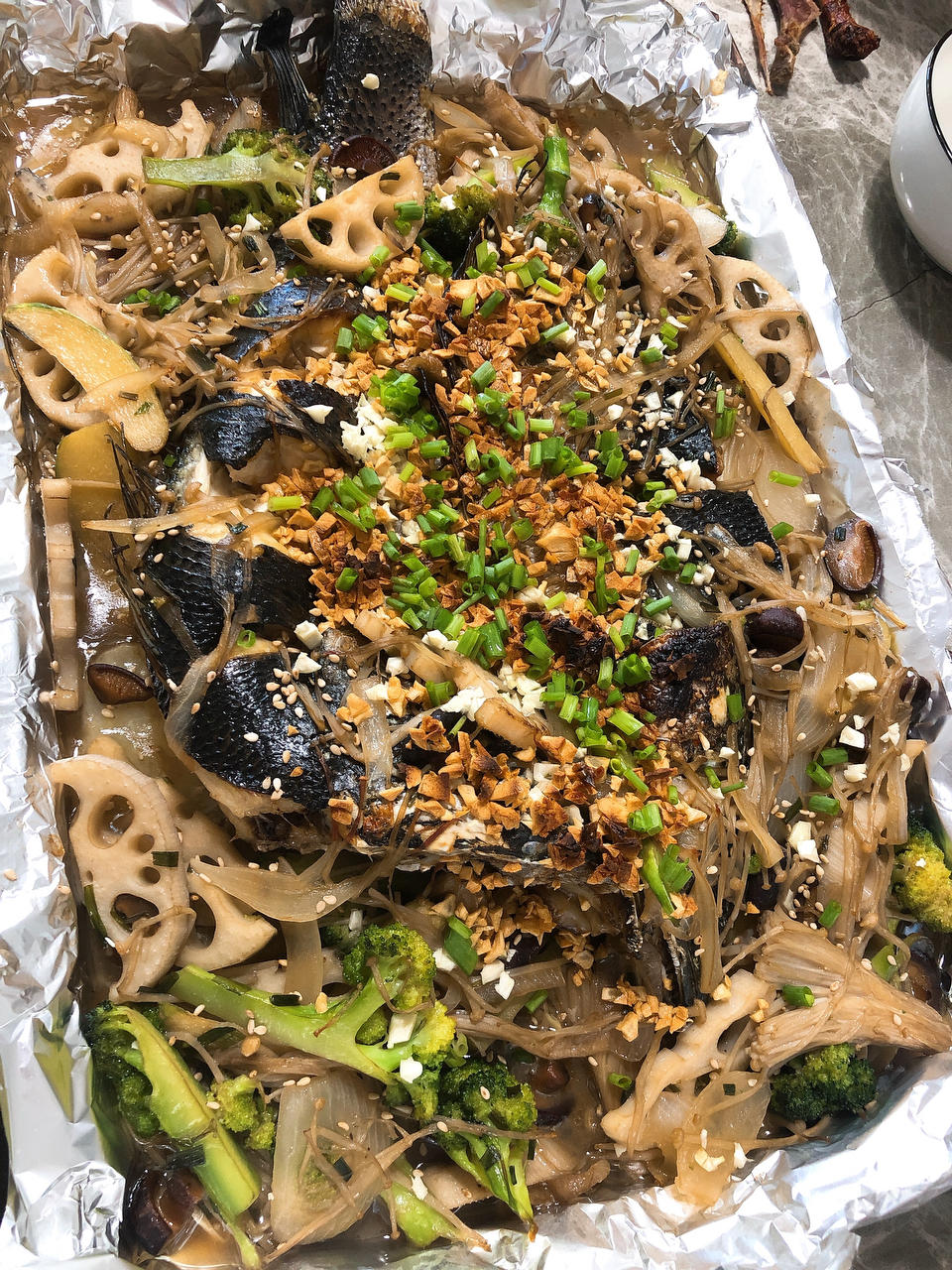 蒜香烤鱼（不辣的烤鱼也好吃）