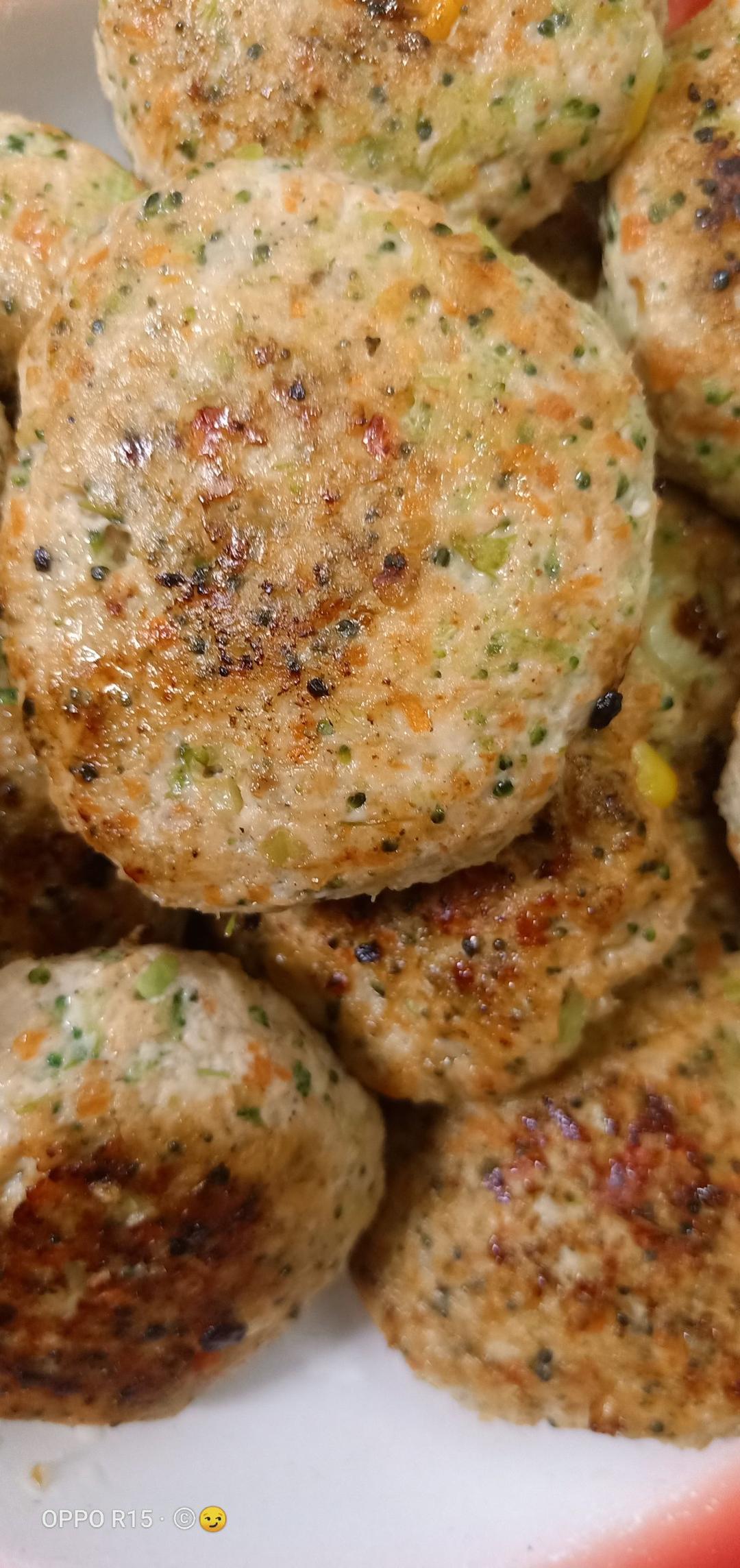 减脂餐 蔬菜鸡肉饼