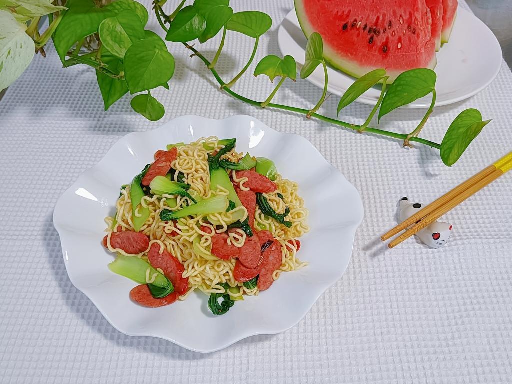 炒方便面的做法