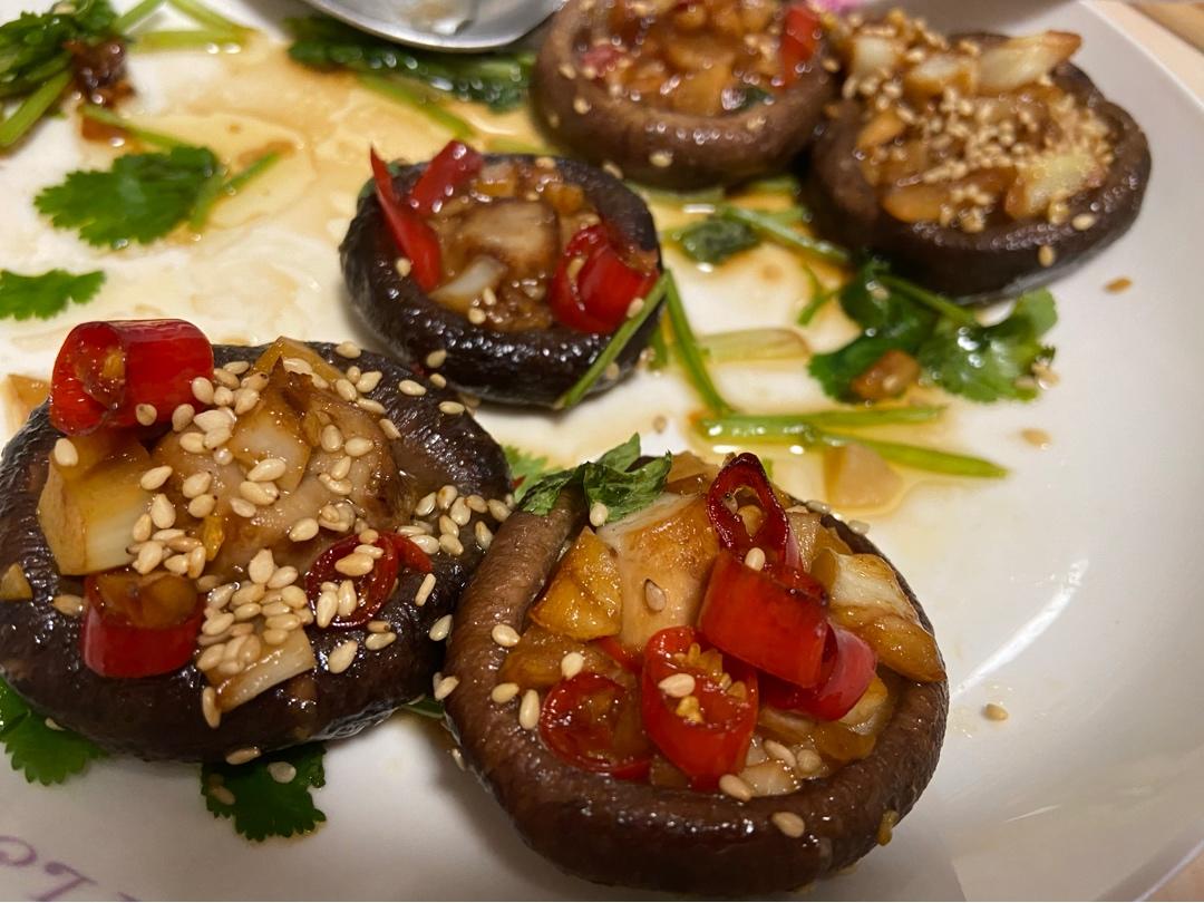 蒜蓉孜然烤香菇