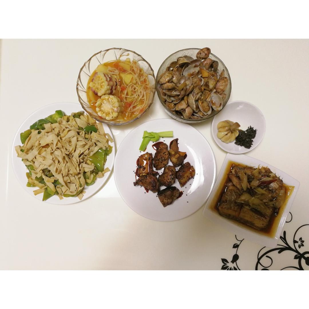 超级浓超好喝的番茄土豆汤