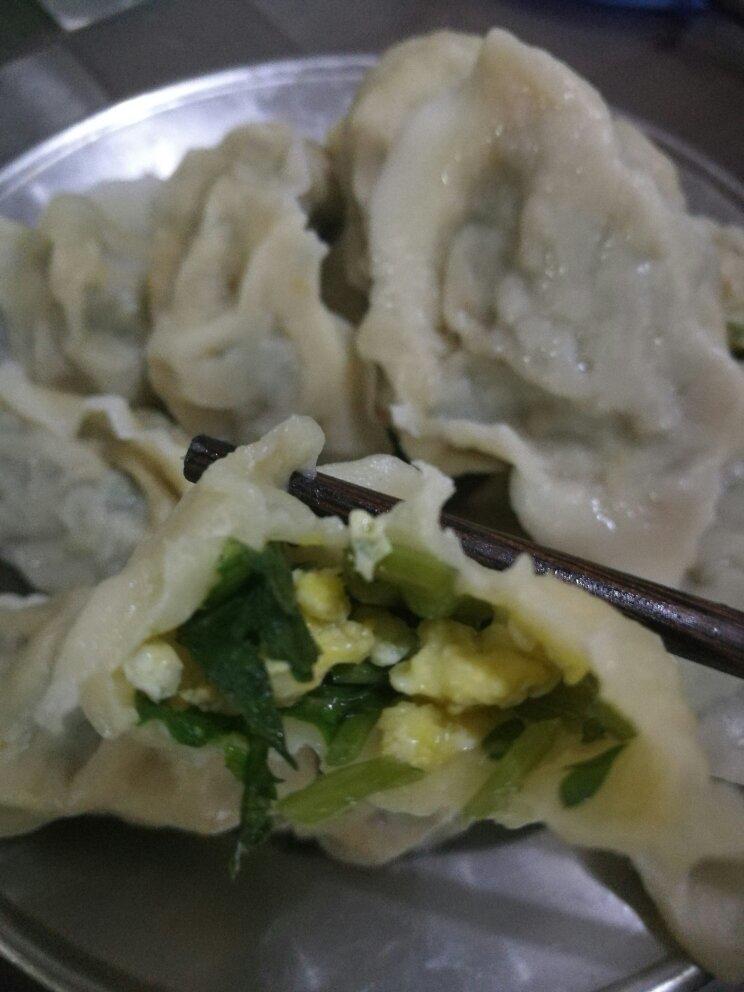 茼蒿鲜肉水饺