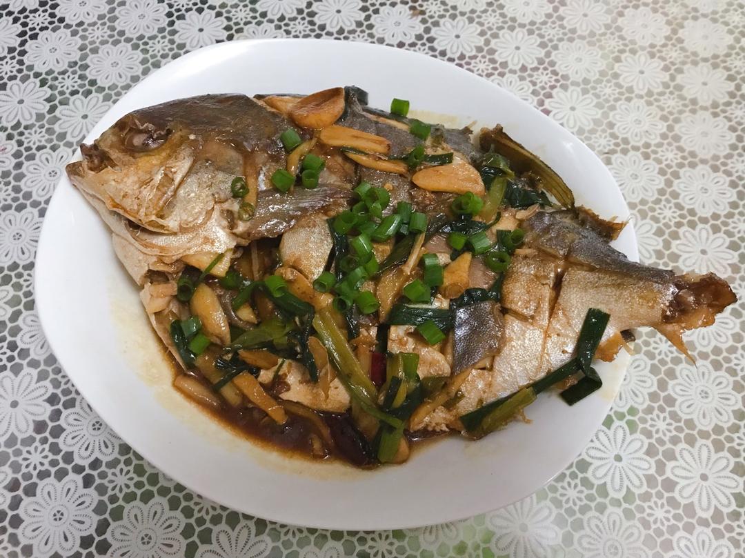 家常红烧鲳鱼