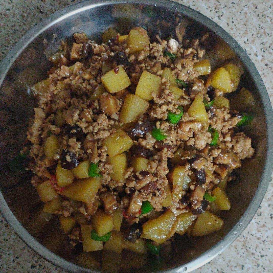 ㊙️香菇土豆肉沫拌饭❗️比外卖还好吃
