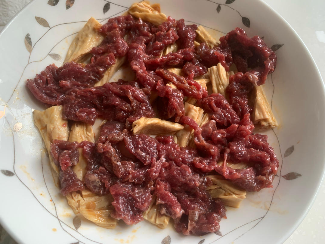 【腐竹蒸牛肉】番茄炒蛋都会翻车，但做它不会！随手一蒸，神级下饭！